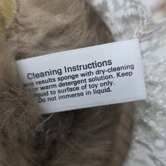 Merrythought Mrs Bumplin Mouse Ironbridge Shrops England Hat Flower Basket 1985 - Picture 10 of 15